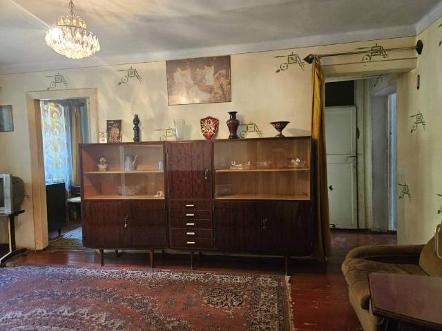 Квартира продажа в Великодолинском, Днепропетровской области