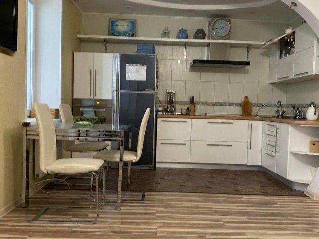 Квартира продажа в Вознесеновский, Запорожье
