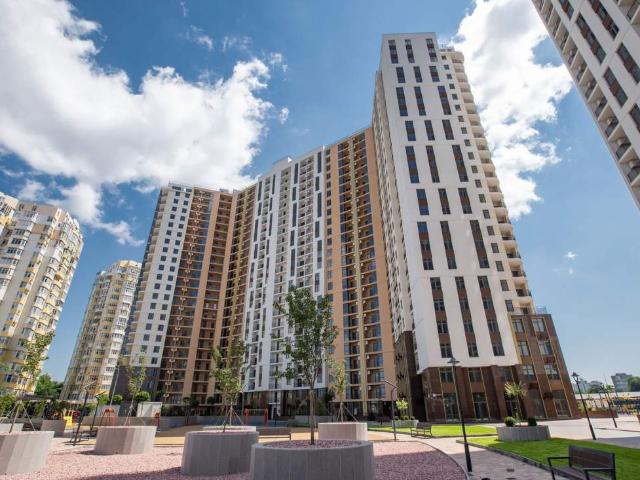 Квартира продажа в Великодолинском, Днепропетровской области