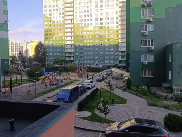 Квартира продажа в Великодолинском, Днепропетровской области