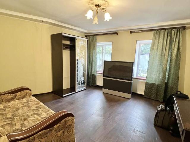 Квартира продажа в Малиновский, Великодолинском