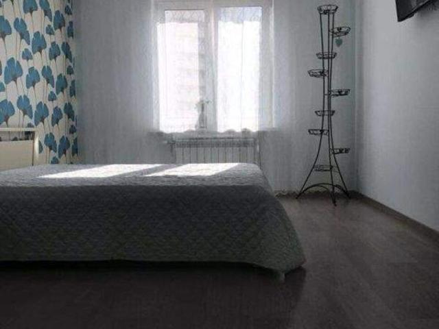 Квартира аренда в Позняки, Романкове