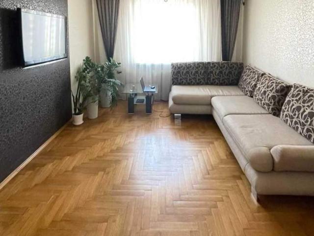 Квартира продажа в Коммунарский, Запорожье