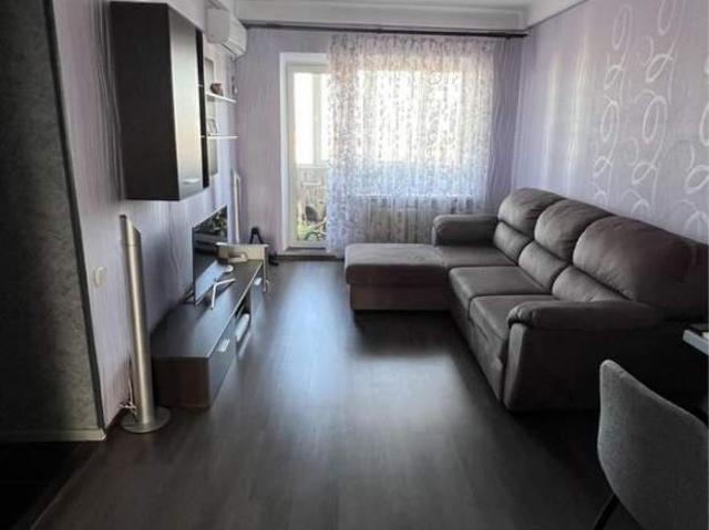Квартира продажа в Коммунарский, Запорожье