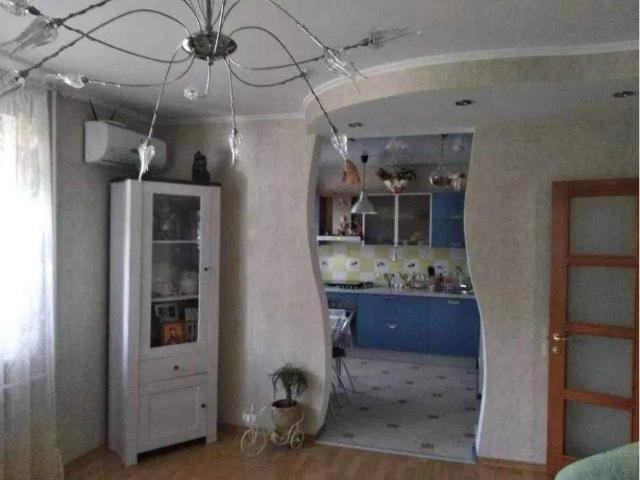 Квартира продажа в Леськах