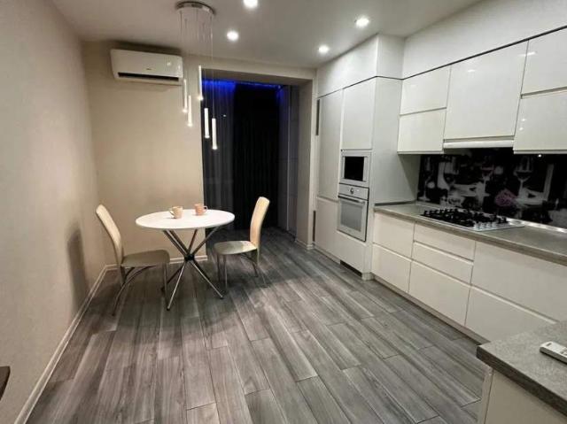 Квартира продажа в Город, Косівський район