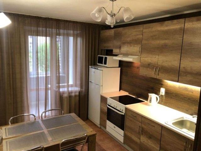Квартира аренда в Романкове