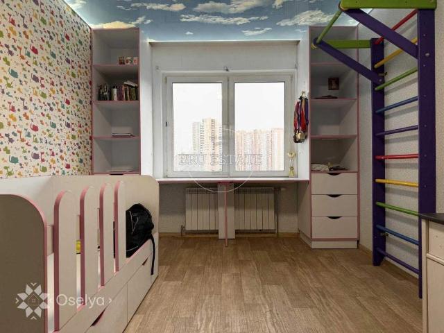Квартира продажа в Позняки, Романкове