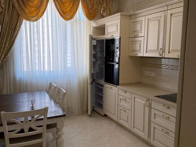 Квартира продажа в Великодолинском, Днепропетровской области