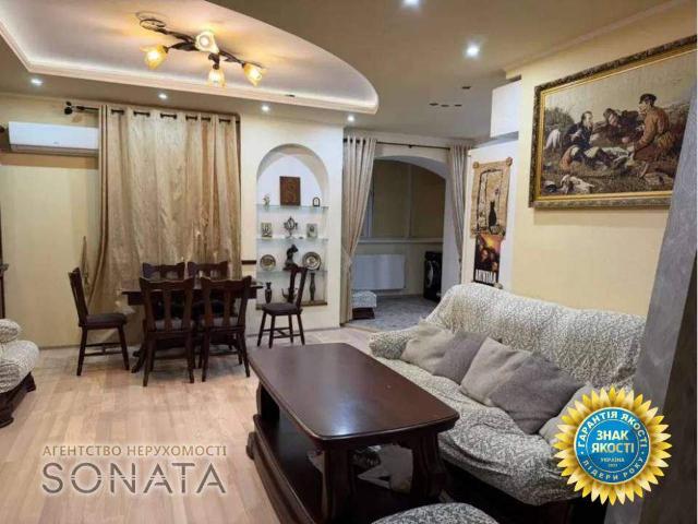 Квартира продажа в Леськах