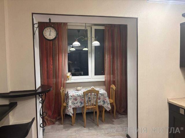 Квартира аренда в Позняки, Романкове