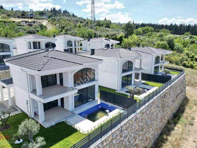 Karamürsel, Kocaeli içerisinde satılık Villa