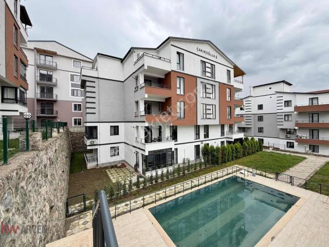 Gölcük, Kocaeli içerisinde satılık mülk