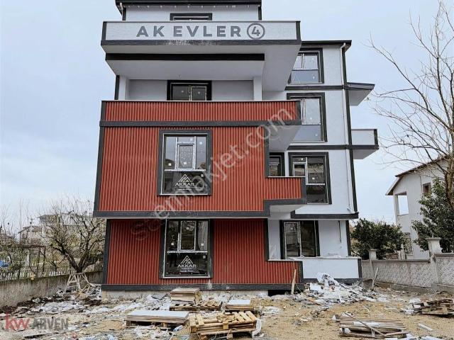 Gölcük, Kocaeli içerisinde satılık mülk