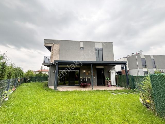 Kuyumcu Hacıali, Düzce Merkez içerisinde kiralık Villa
