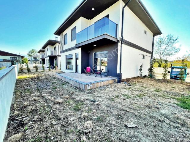 Düzce Merkez, Düzce içerisinde satılık Villa