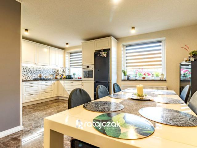 Dom na sprzedaż w Reda, Pomorskie