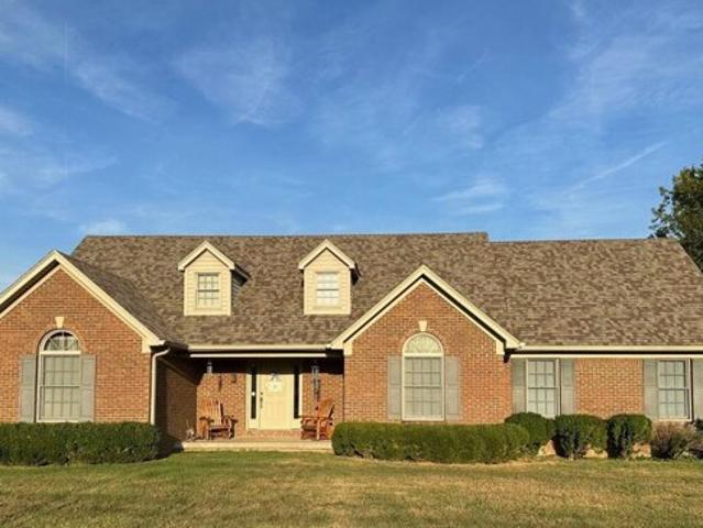 House for sale in Stanford, Kentucky
