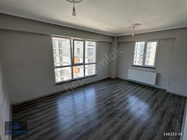 Pendik, İstanbul içerisinde satılık mülk