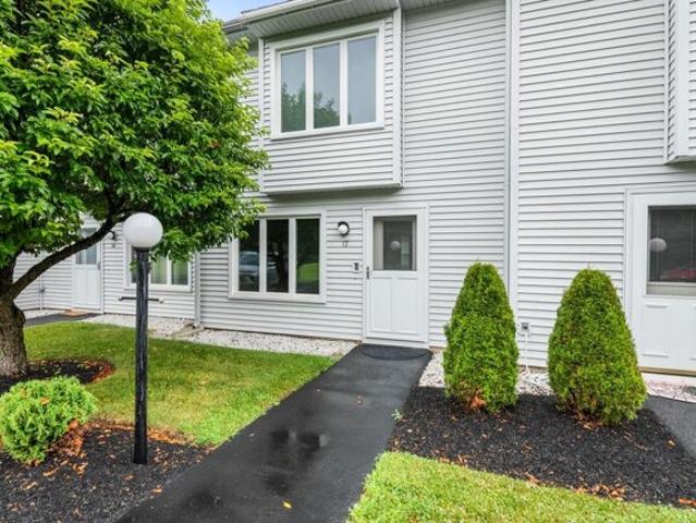 Condo for sale in Newport