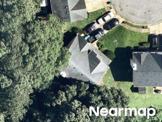 House for sale in Taylor Crossing, Riverdale