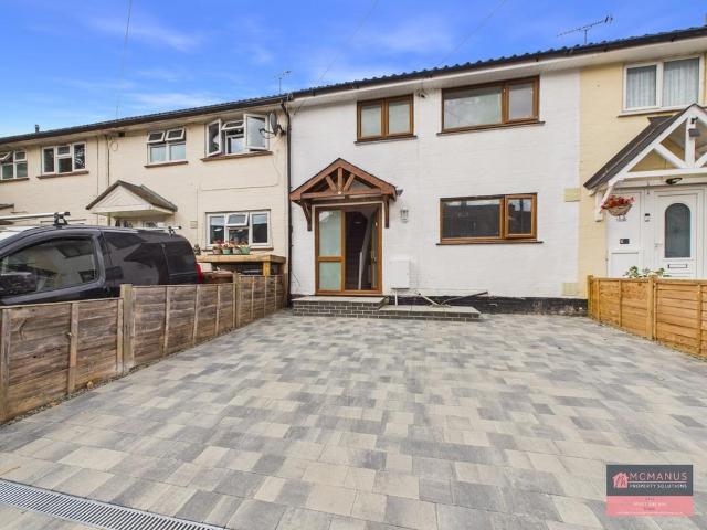 House for rent in Poplars, Shephall