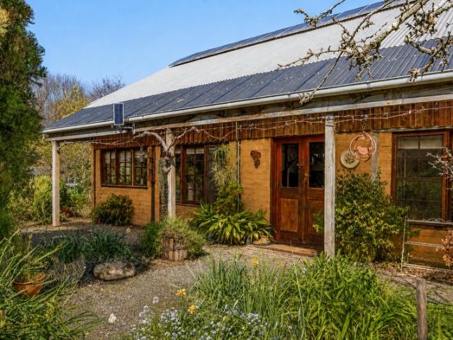 House for sale in Kyneton, Shire of Macedon Ranges