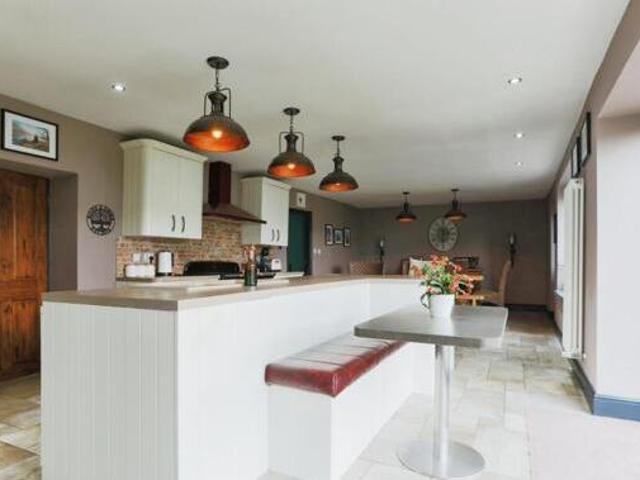 House for sale in Stanley