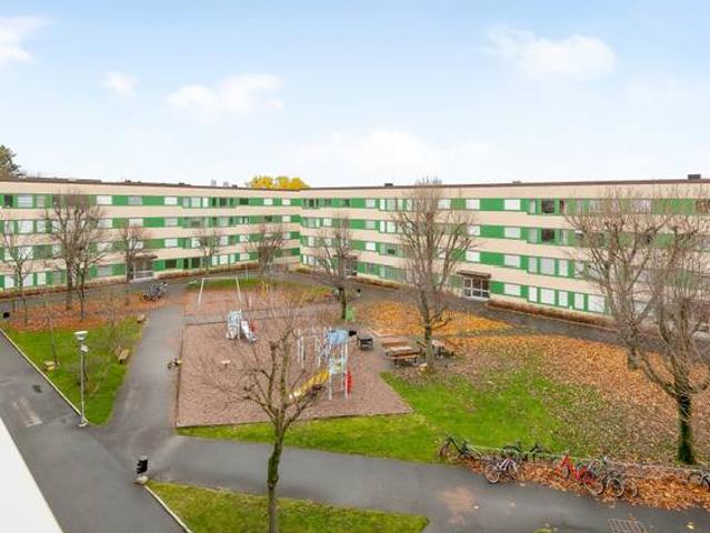 Bostad till salu i Solna, Stockholm