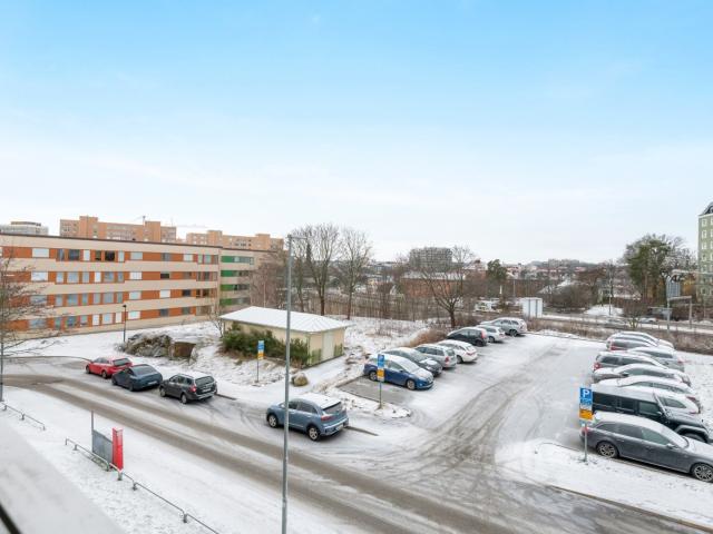 Bostadsrätt till salu i Solna, Stockholm
