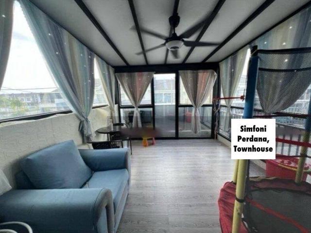 Townhouse for rent in Selangor