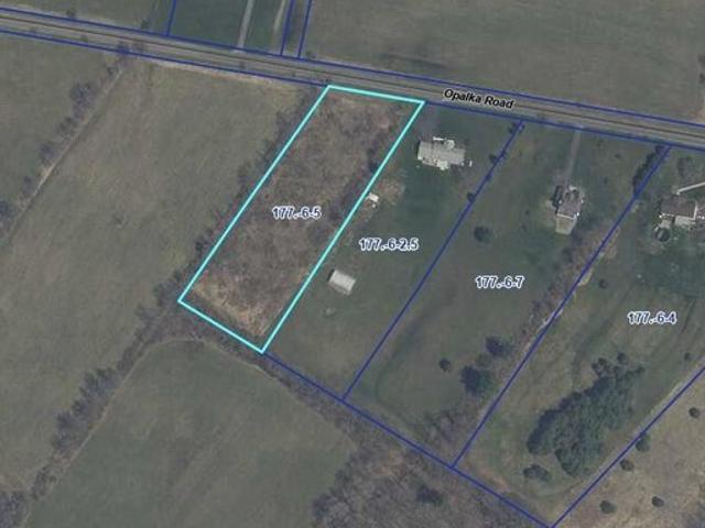 Land for sale in Amsterdam, New York