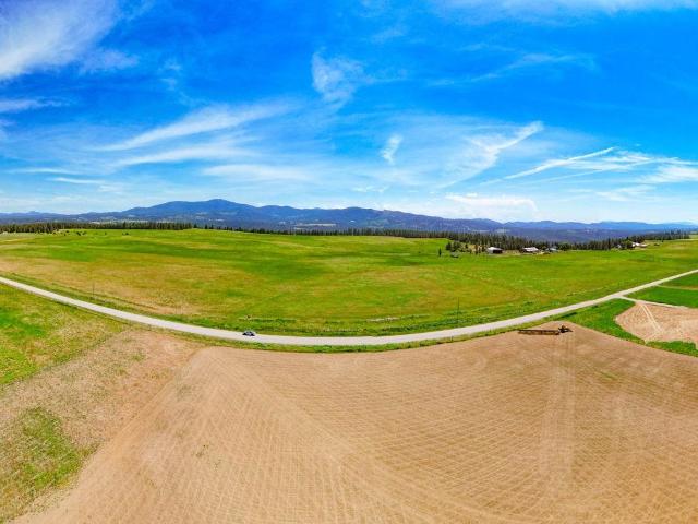 Land for sale in Chattaroy, Washington