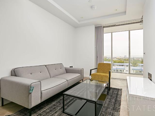Studio for rent in Nine Elms, Greater London