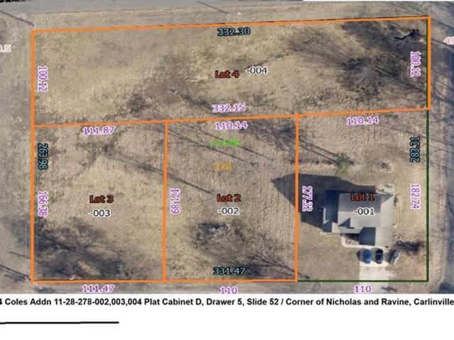 Land for sale in Carlinville, Illinois