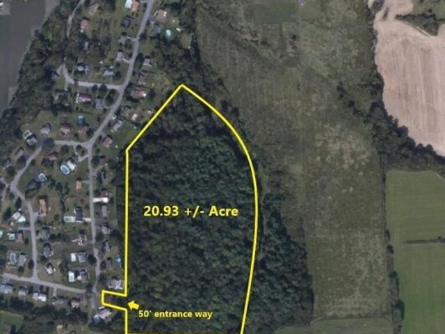 Land for sale in Fort Edward