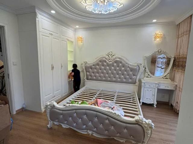 Nhà mặt phố bán tại Hoàn Kiếm, Hà Nội