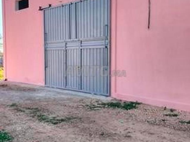 Local commercial location à Meknès