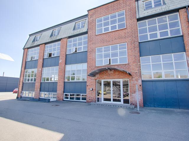 Erhvervsejendom til leje i Herlev, Brøndby