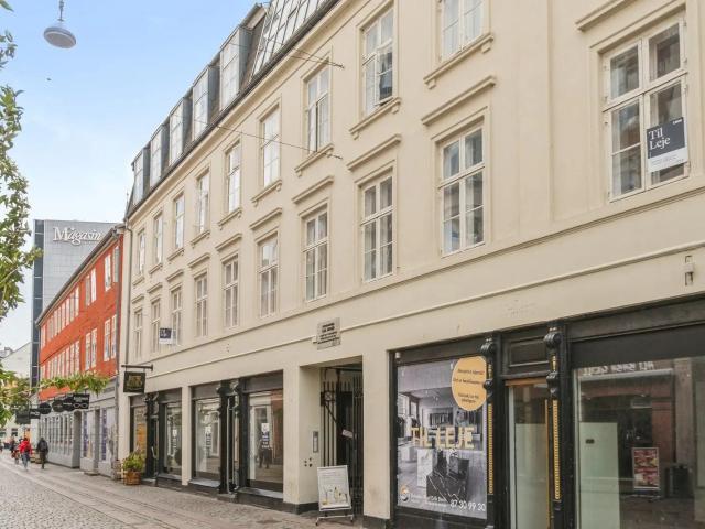 Erhvervsejendom til leje i Århus