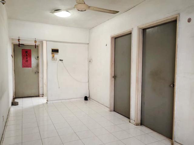 Flat for sale in Selayang, Selangor