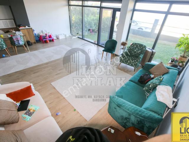 Livatya, Bandırma içerisinde satılık Villa
