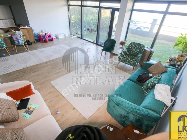 Bandirma, Balikesir içerisinde satılık Villa