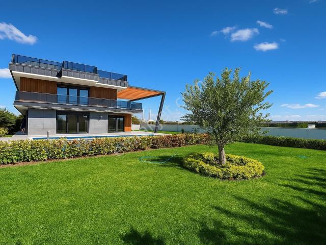 Beylikdüzü, İstanbul içerisinde satılık Villa