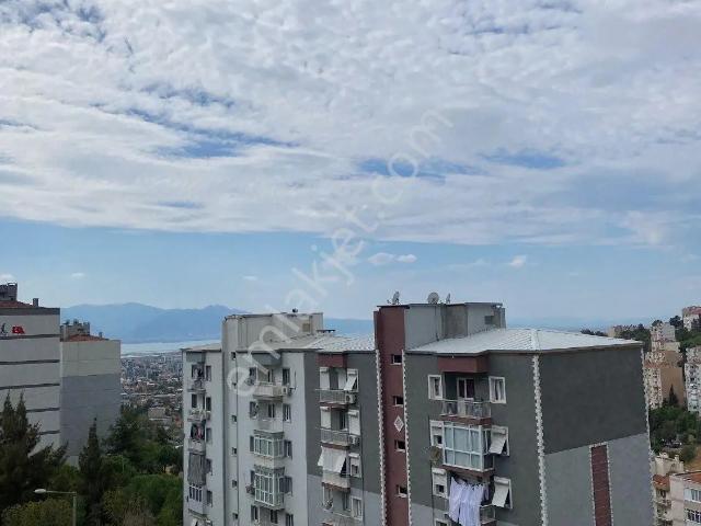 Yakakent Mahallesi, Çiğli içerisinde kiralık mülk
