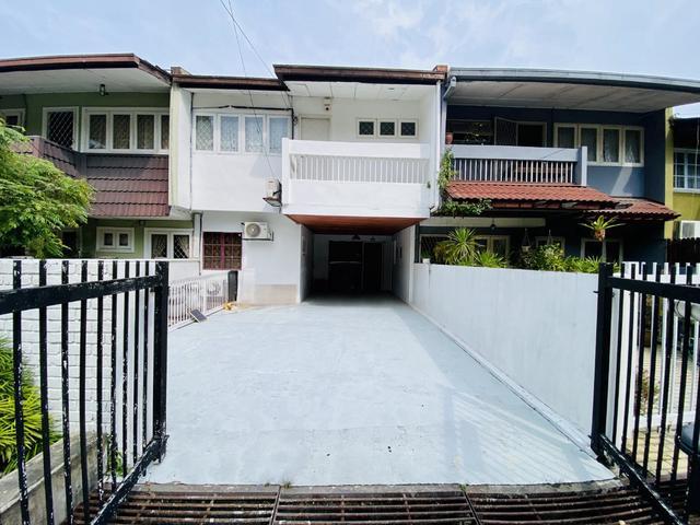 Terraced House for sale in Langat, Selangor