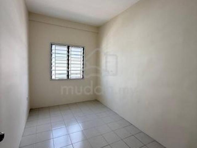 Residential House for sale in Kampung Penampang Proper, Bahagian Pantai Barat