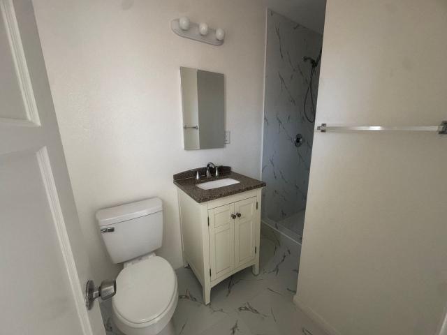 Apartment for rent in Carson, California
