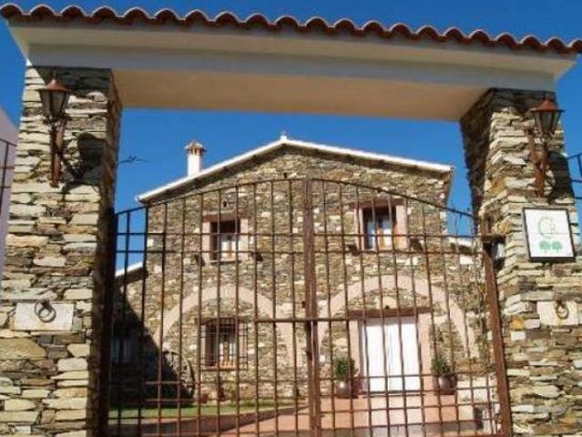 Casa en alquiler en Serradilla, Extremadura