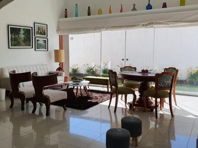 Casa venta en Cerro Colorado, Arequipa